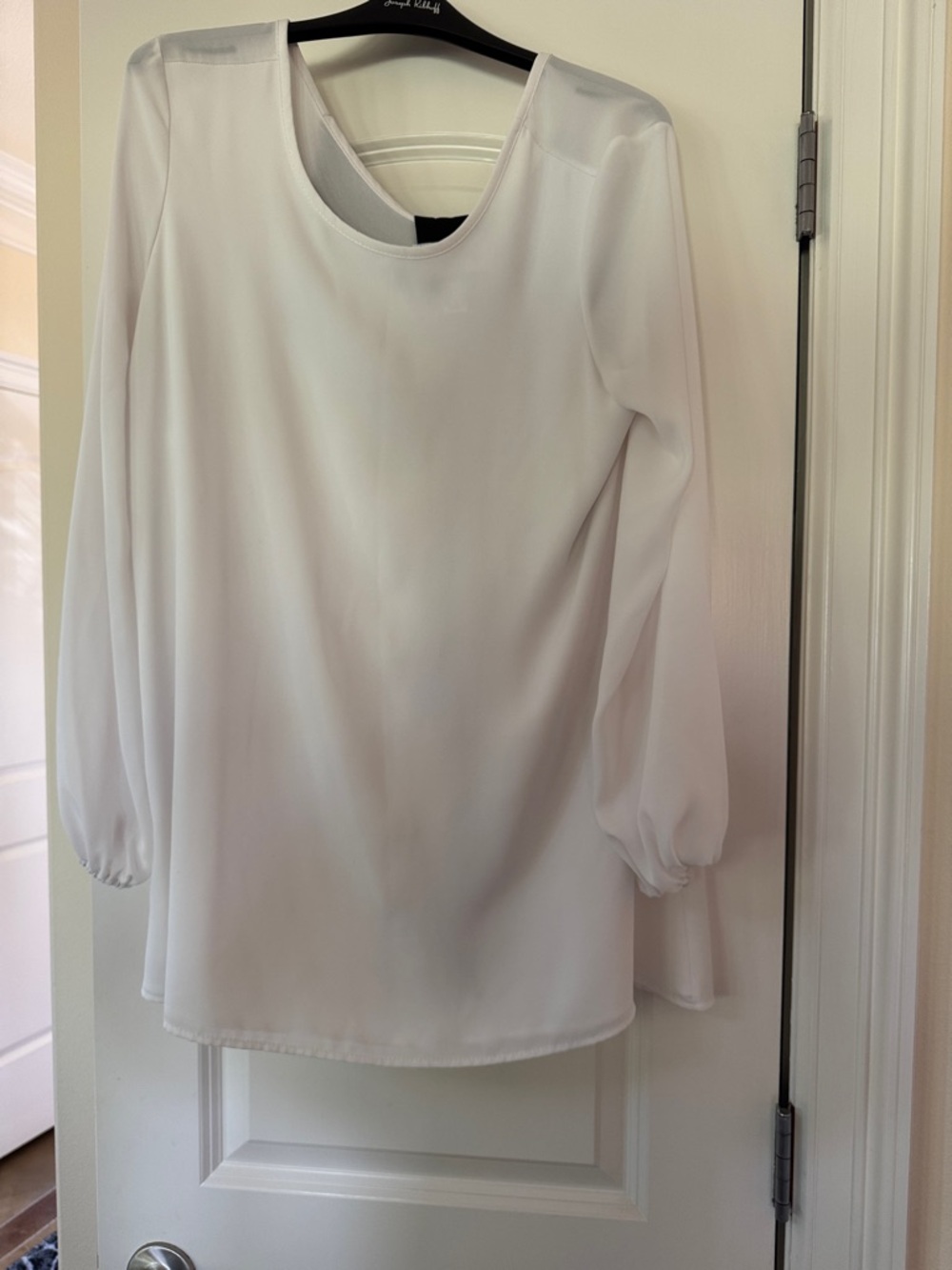 Joseph Ribkoff White Long-Sleeve Scoop Neck Blouse